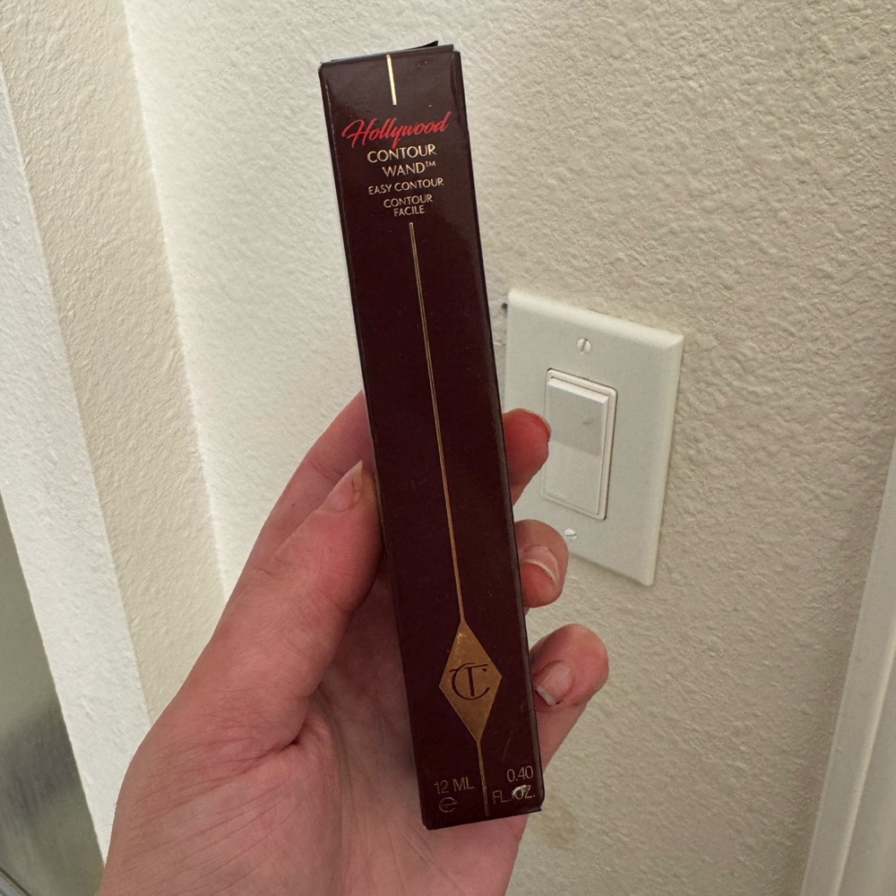 Charlotte Tilbury contour wand